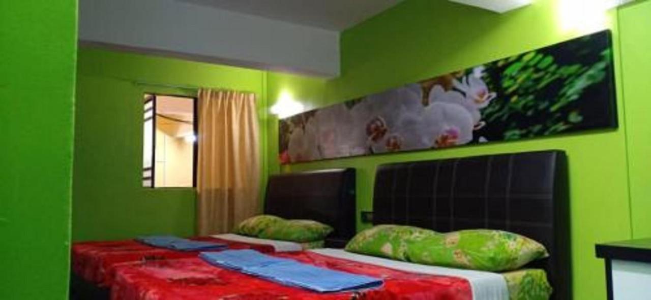 Oyo 90760 Lily Haven Hotel Tanah Rata Εξωτερικό φωτογραφία